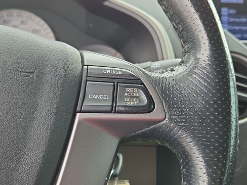 Used 2015 Honda Pilot EX-L image 22