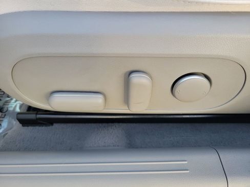 Used 2023 Hyundai Ioniq 6 SEL image 17