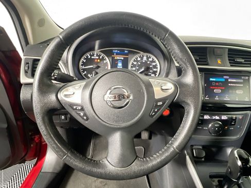 Used 2019 Nissan Sentra SV FWD image 17