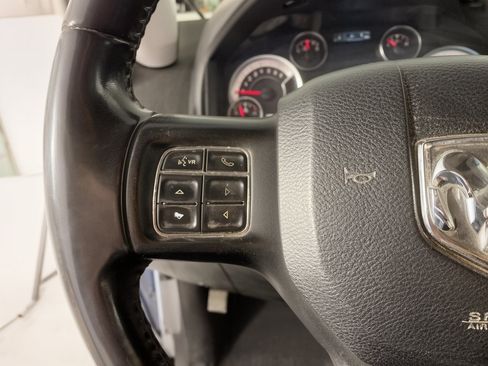Used 2019 RAM 1500 Lone Star AWD/4WD image 18