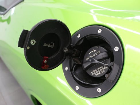 Used 2011 Dodge Challenger SRT8 w/ Green w/Envy Group RWD image 30