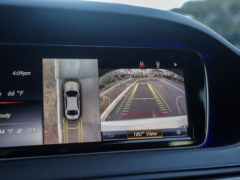 Used 2017 Mercedes-Benz S 550 Sedan image 35