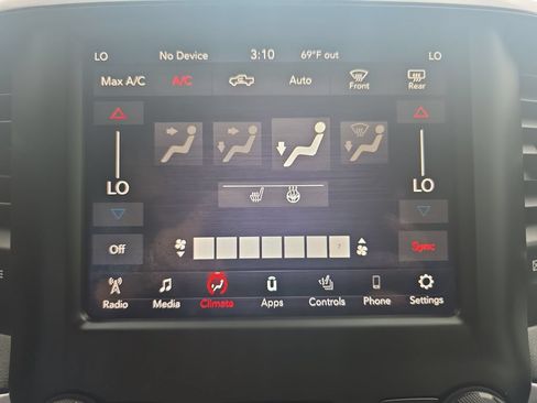 Used 2019 RAM 1500 Big Horn AWD/4WD image 31