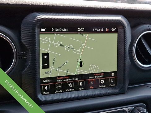 Used 2022 Jeep Wrangler Unlimited Sahara w/ Dual Top Group AWD/4WD image 15