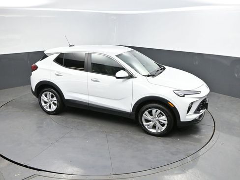 Used 2025 Buick Encore GX Preferred image 22