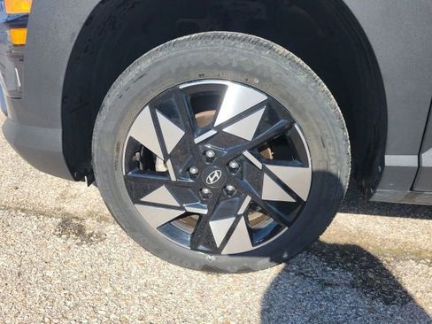 Used 2024 Hyundai Kona SEL AWD/4WD image 25