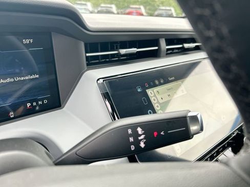 New 2027 Chevrolet Bolt LT w/ Comfort Package FWD image 16