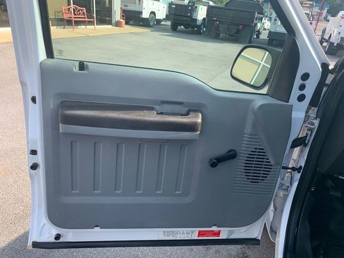 Used 2015 Ford F250 XL image 8