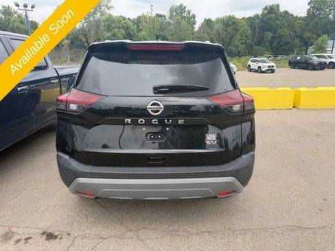Used 2021 Nissan Rogue SV FWD image 6
