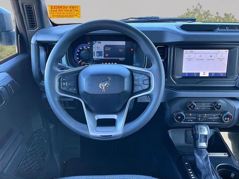 Certified 2022 Ford Bronco 4-Door image 5