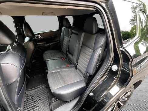 Used 2022 Mitsubishi Outlander SE FWD image 21