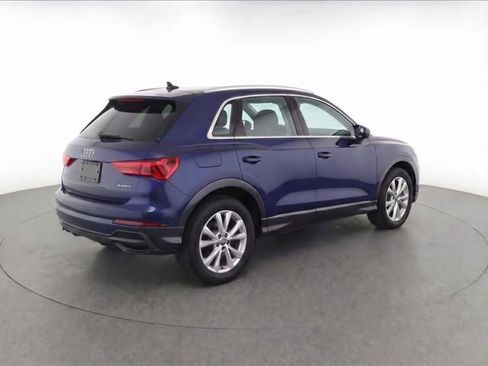 Used 2022 Audi Q3 2.0T Premium w/ Convenience Package image 4