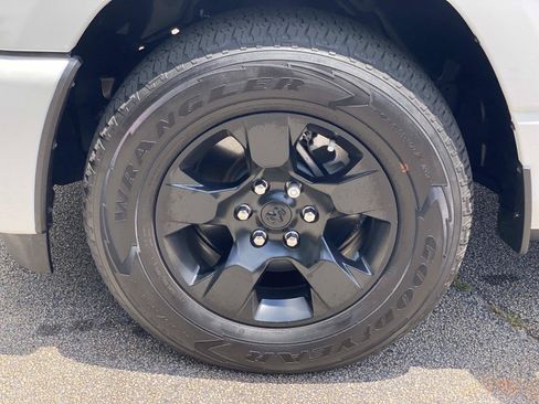 Used 2025 RAM 1500 Tradesman w/ Night Edition RWD image 11
