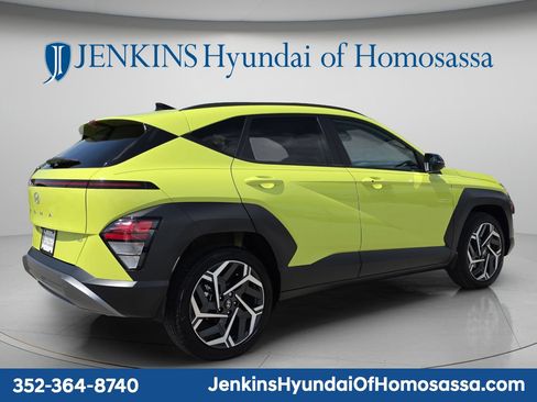 Used 2026 Hyundai Kona SEL Premium FWD image 4
