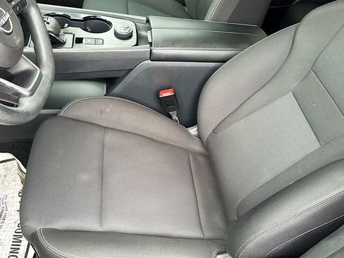 Used 2023 Nissan Rogue S image 19