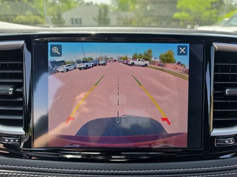 New 2027 Chrysler Pacifica Limited FWD image 27
