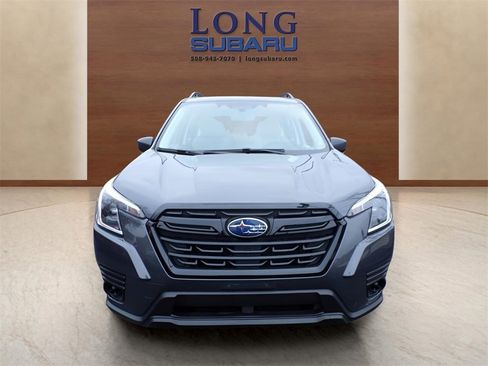 Used 2024 Subaru Forester image 3