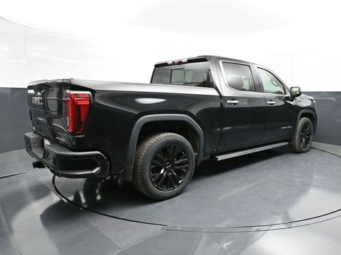 Used 2020 GMC Sierra 1500 Denali w/ Denali Carbonpro Edition AWD/4WD image 3