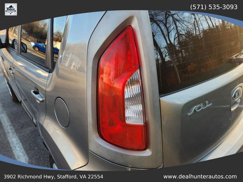 Used 2013 Kia Soul FWD image 10