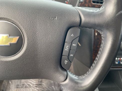 Used 2014 Chevrolet Impala LTZ image 18