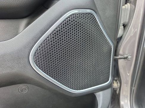 Used 2023 RAM 1500 Laramie image 25