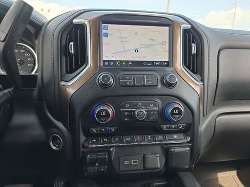 Used 2020 Chevrolet Silverado 1500 High Country w/ Technology Package image 22