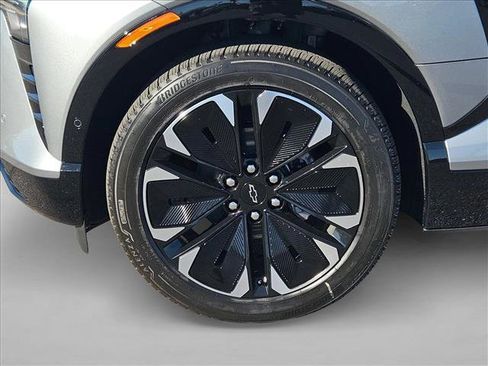 New 2026 Chevrolet Blazer EV RS image 10