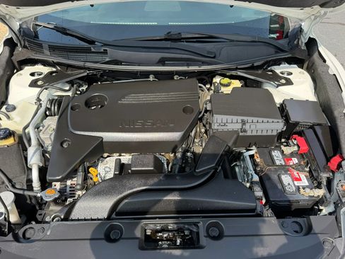 Used 2016 Nissan Altima 2.5 S w/ Power Driver Seat Package FWD image 29