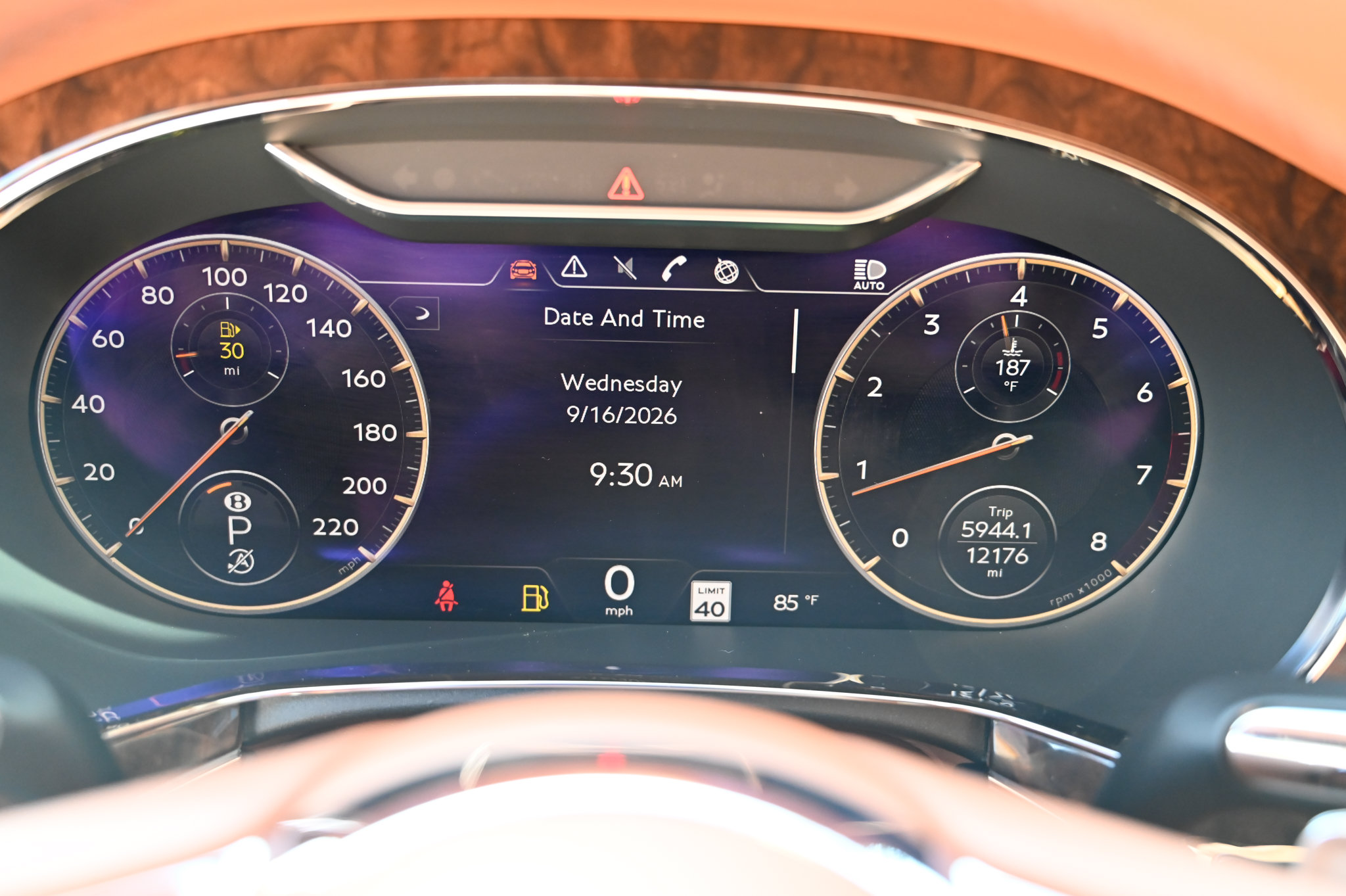 Used 2022 Bentley Flying Spur V8 AWD/4WD image 27