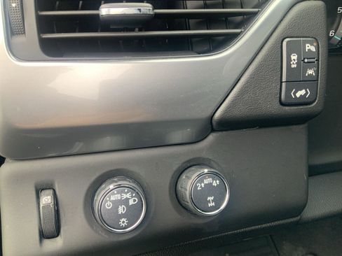 Used 2020 Chevrolet Tahoe LT w/ Luxury Package image 27