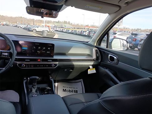 New 2026 Kia Sorento S w/ S Panoramic Sunroof Package image 11