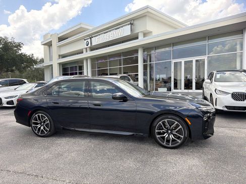 New 2026 BMW 740i RWD image 1