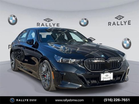 Certified 2025 BMW i5 xDrive40 w/ M Sport Package image 1
