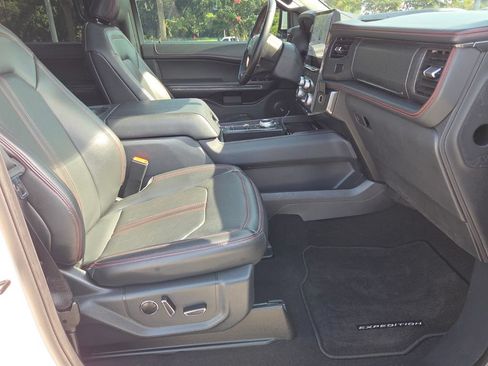 Used 2024 Ford Expedition Max Limited RWD image 15