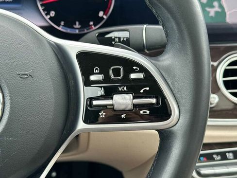 Used 2020 Mercedes-Benz E 350 Sedan image 31