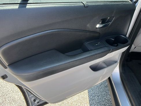 Used 2017 Honda Pilot Touring image 20