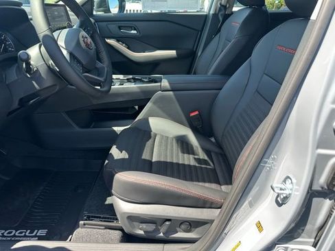New 2026 Nissan Rogue SV AWD/4WD image 9