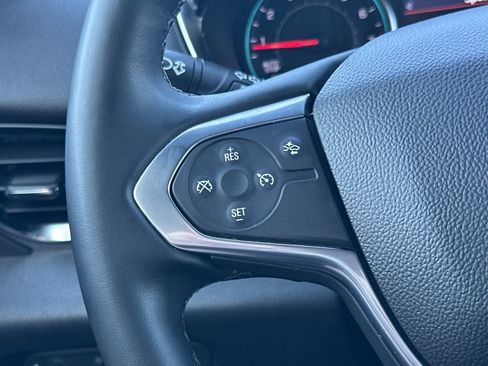 Certified 2023 Chevrolet Traverse LT FWD image 38