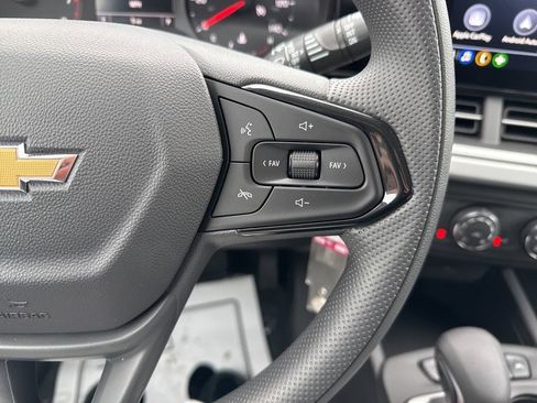 New 2026 Chevrolet Trax LS w/ LS Convenience Package image 26