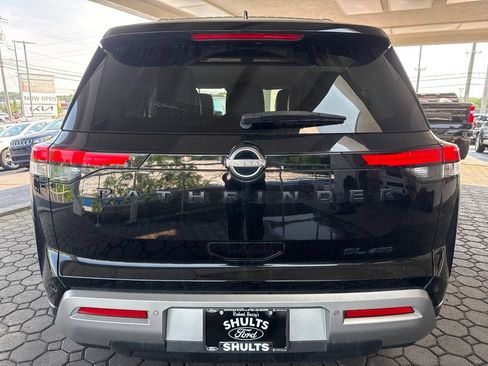 Used 2023 Nissan Pathfinder SL w/ Lighting Package (N92) AWD/4WD image 7