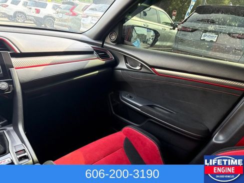 Used 2021 Honda Civic Type R image 16