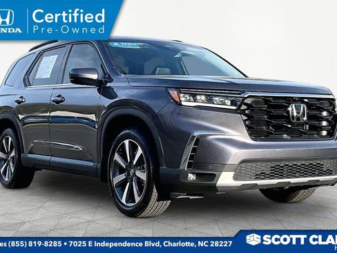 Certified 2025 Honda Pilot Elite image 1