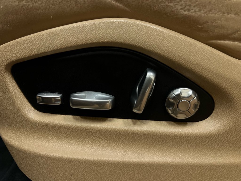 Used 2019 Porsche Cayenne S AWD/4WD image 42