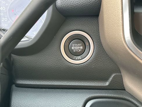 Used 2022 RAM 2500 Laramie image 23