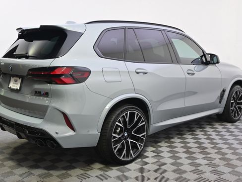 Used 2025 BMW X5 M Competition w/ Executive Package image 7