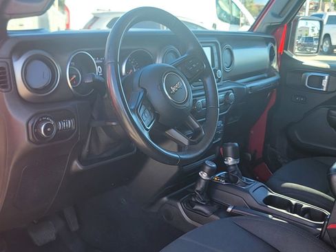 Used 2019 Jeep Wrangler Sport image 13