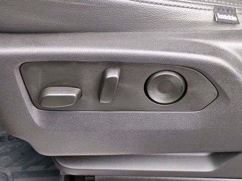 Used 2023 Chevrolet Silverado 1500 LT Trail Boss image 12