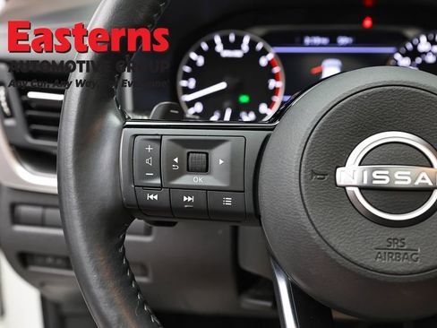Used 2023 Nissan Rogue SV w/ SV Premium B Package AWD/4WD image 15