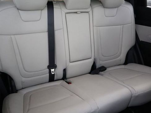 Used 2025 Hyundai Tucson SEL FWD image 20