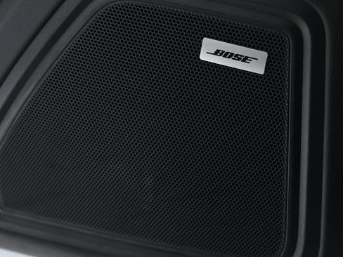 Certified 2024 Porsche Macan image 21